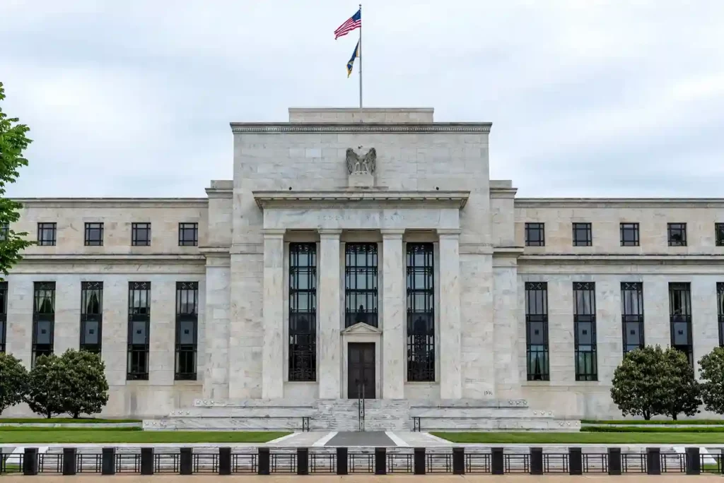 Tìm hiểu Fed là tổ chức gì?