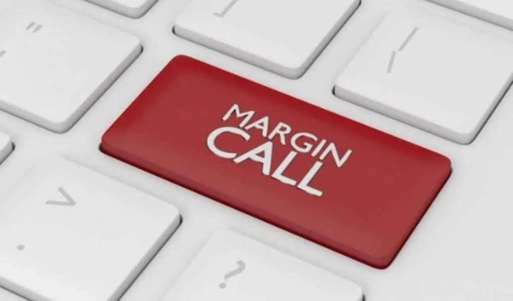Nếu mức ký quỹ giảm xuống mức nguy hiểm (gọi là "margin call")Nếu mức ký quỹ giảm xuống mức nguy hiểm (gọi là "margin call")